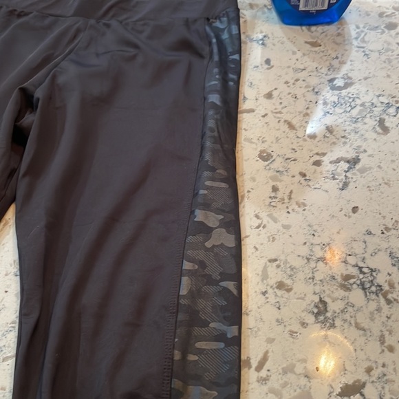 Black leggings with side detail - Picture 2 of 3